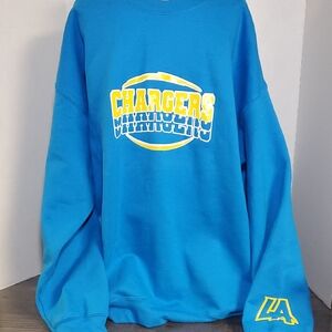 Gildan Blue and Yellow Crewneck Sweater